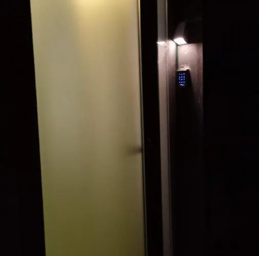 瓦拉多斯公寓 * 蓬塔德尔加达